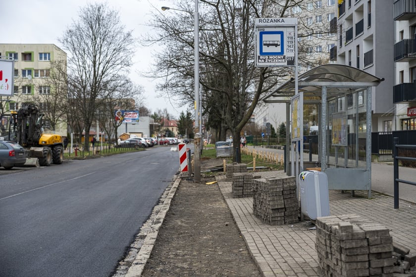 Ulica Bezpieczna w przedostatni dzień remontu
